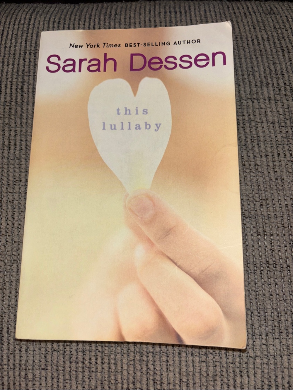 Sarah Dessen "This Lullaby" Paperback Book - Cream & Purple Cover